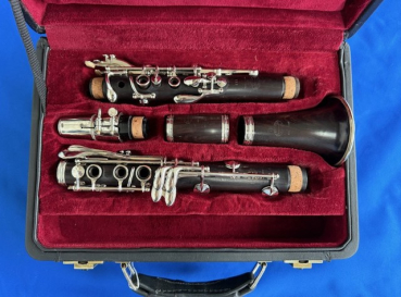 Buffet Crampon E13 (17/6) Bb-Klarinette inkl. Koffer - generalüberholt