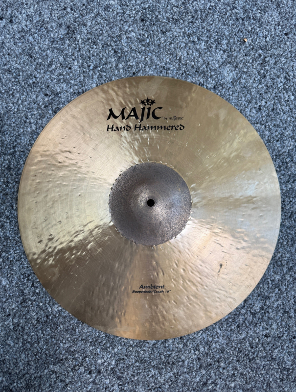 Majestic MAJIC Crash 18" Ambient suspended