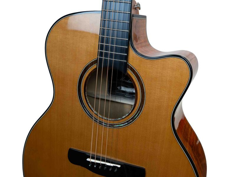 Merida PROCNIAS Westerngitarre